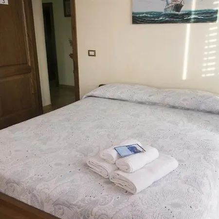 La Rocca فندق مبيت وإفطار ألغيرو